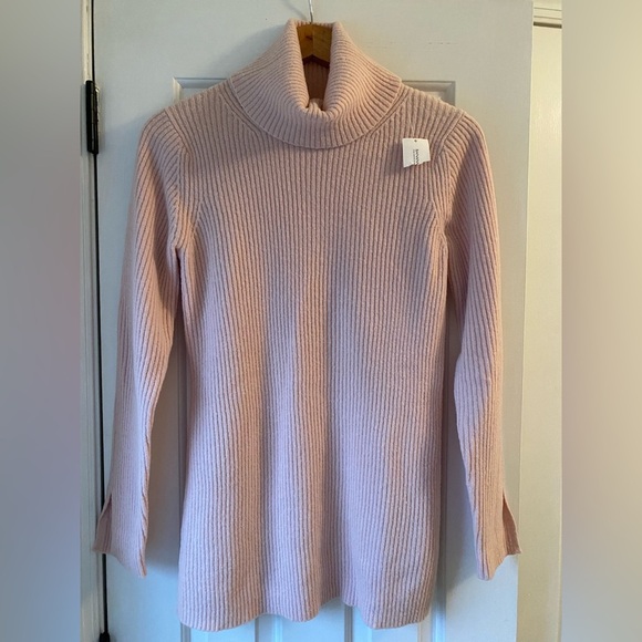 Banana Republic Merino Wool Pink Tunic Turtleneck Sweater. Size M - Picture 1 of 6